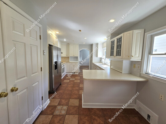 Foto del edificio - 1376 Normandy Dr NE