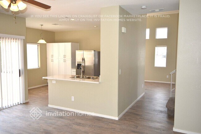 Building Photo - 9129 Valley of Fire Ave