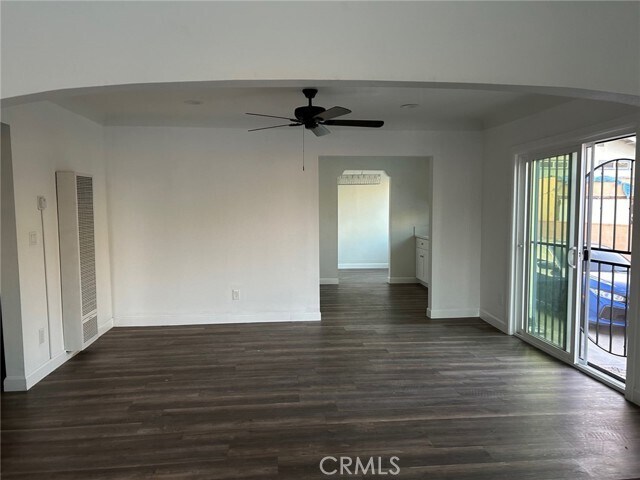 Foto del edificio - 12317 Alpine Ave