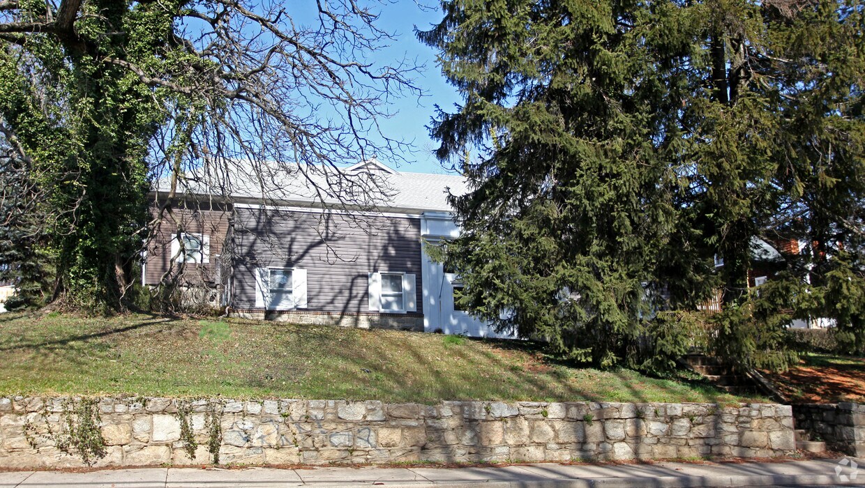 Foto del edificio - 6122 Old Washington Rd