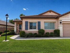 Building Photo - 10529 Cazaba Ct