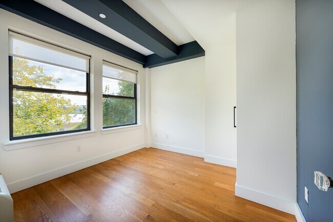 Building Photo - Newly built 2-bedroom Prime Bushwick.