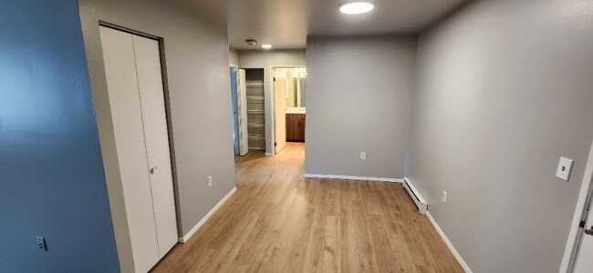 Foto del edificio - 3278 N Dousman St