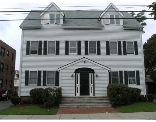 Primary Photo - The Carriage House