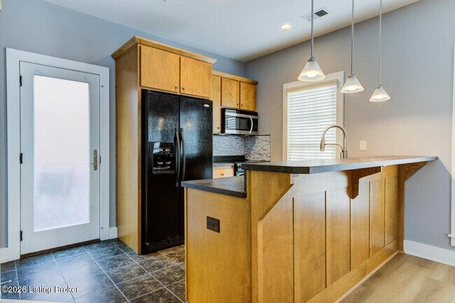 Foto del edificio - 10606 Norton Commons Blvd