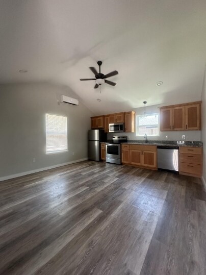 Foto del edificio - 152 Cp Rd S