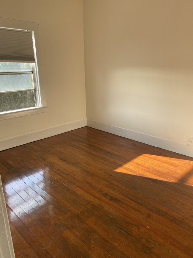 Foto del edificio - 2839 West St