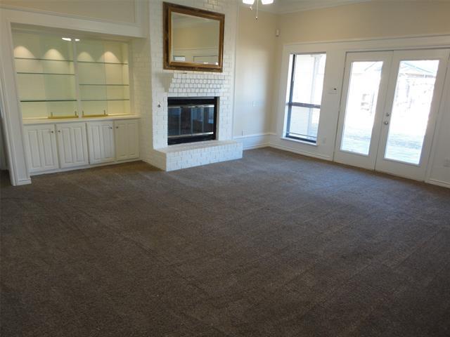Building Photo - 2205 Wimbledon Dr