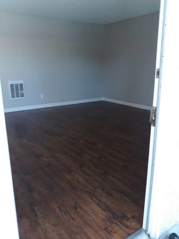 444 E Rowland St Unit 3, Covina, CA 91723 Room for Rent in Covina, CA
