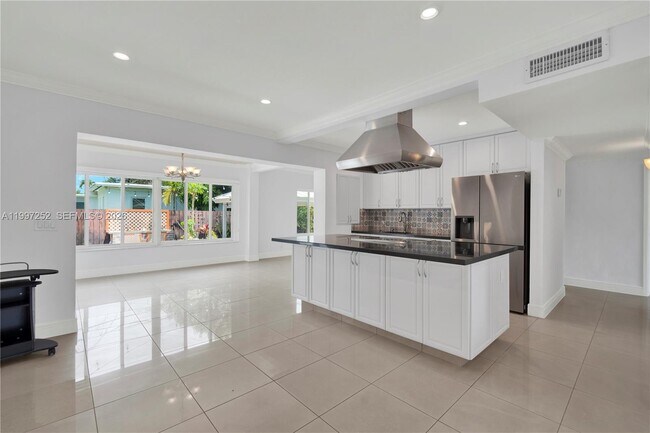 Foto del edificio - 5901 SW 45th St