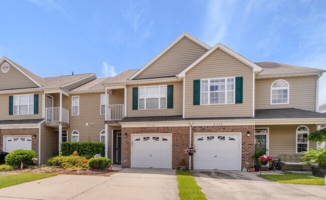 Building Photo - 2152 Bizzone Cir