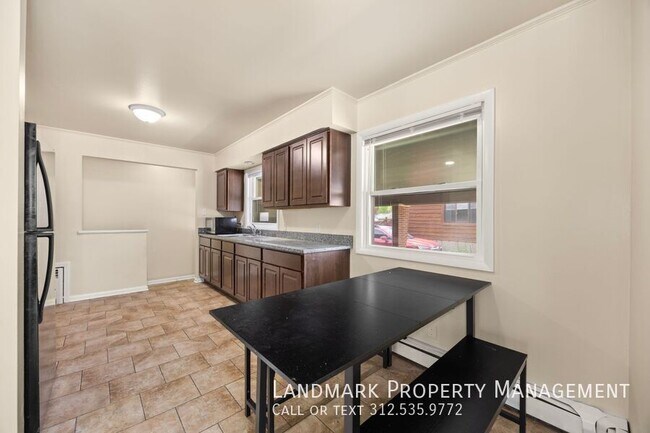 Foto del edificio - 3619 216th Pl