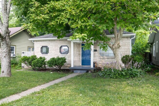 Foto del edificio - 5161 Primrose Ave