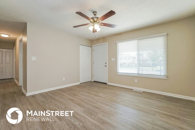 Foto del edificio - 524 Harland Dr