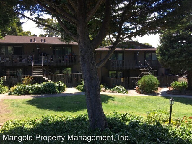 Building Photo - 456 Dela Vina Ave