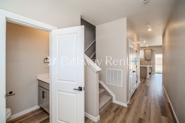 Building Photo - 9464 Yampa St