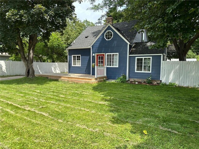 Building Photo - 8835 Nicollet Ave