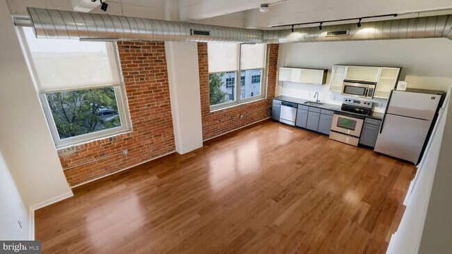 Foto del edificio - 444 N 4th St