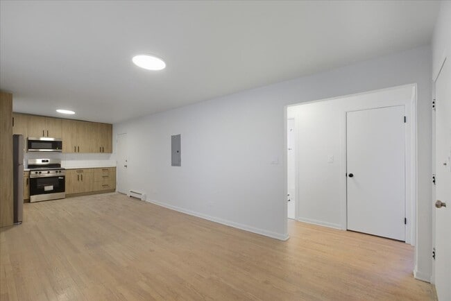 Foto del edificio - 7357 N Winchester Ave