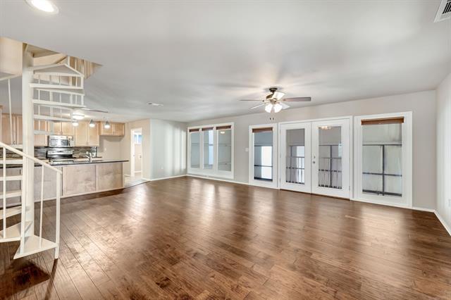 Building Photo - 632 Aviator Dr