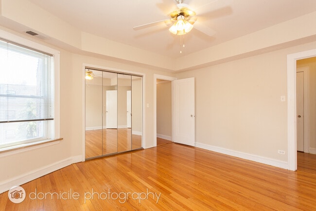 Foto del edificio - 2141 W Arthur Ave