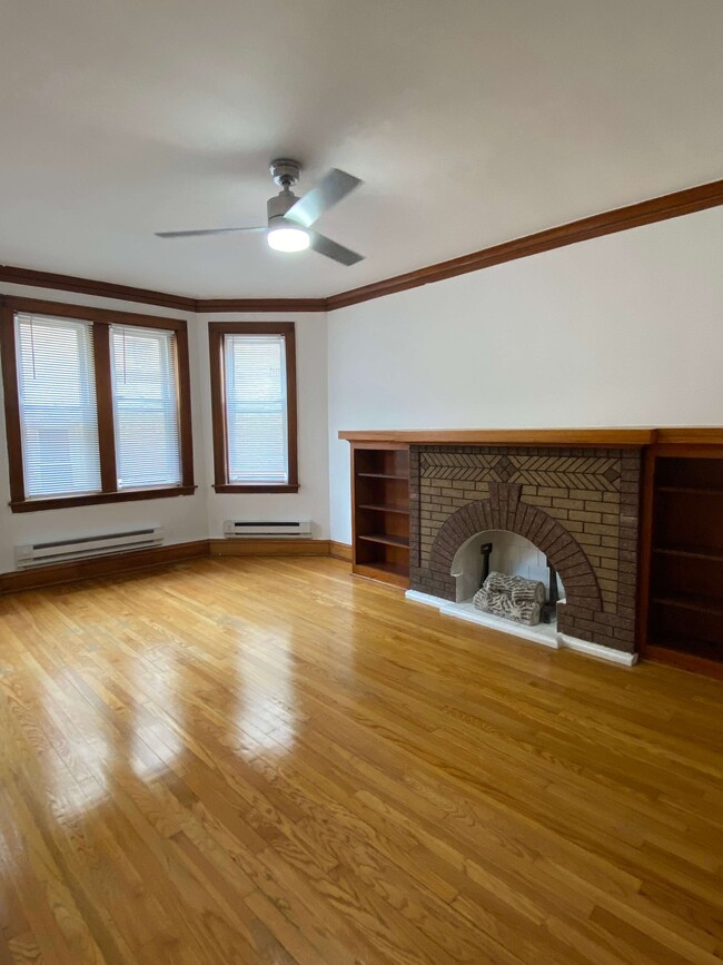 3077 N Davlin Ct Unit 1W, Chicago, IL 60618 - Apartments in Chicago, IL ...