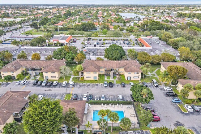 Building Photo - 15619 SW 73rd Cir Terrace