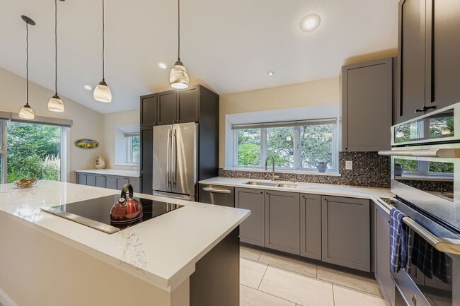 Photo - Private Retreat 4 BDR Near Baseline Reservoir House