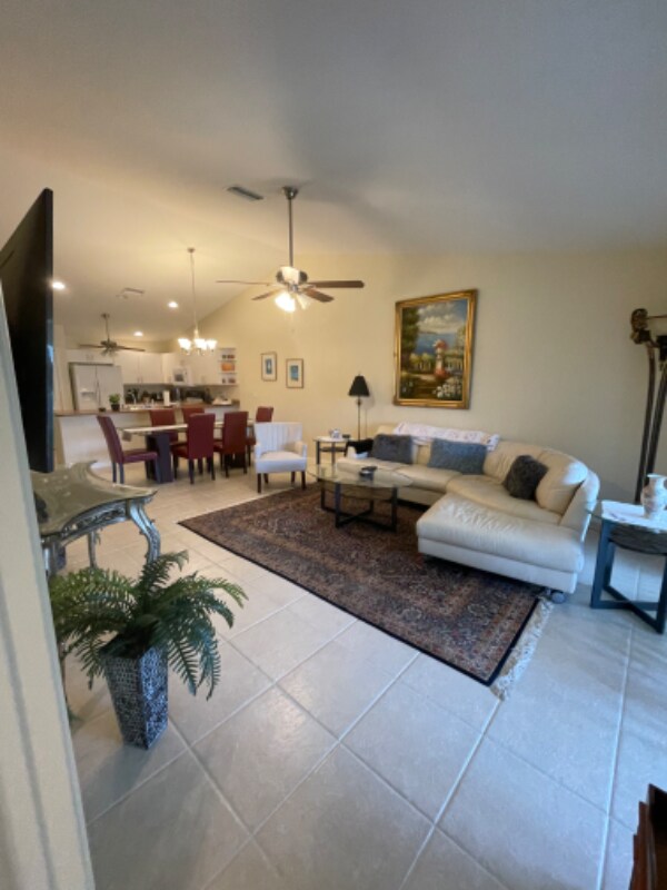 Foto del edificio - 522 SE 8th St