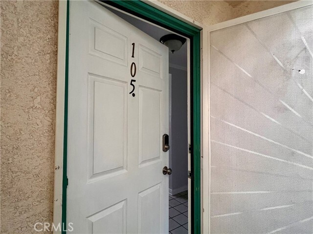 Foto del edificio - 1335 Newport Ave