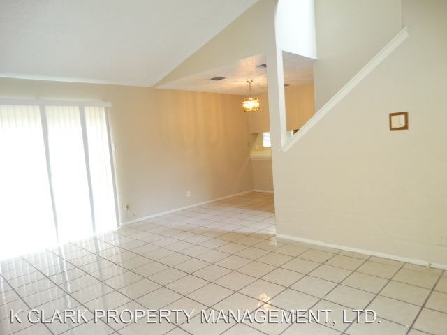 Foto del edificio - 9254 Old Sky Hbr