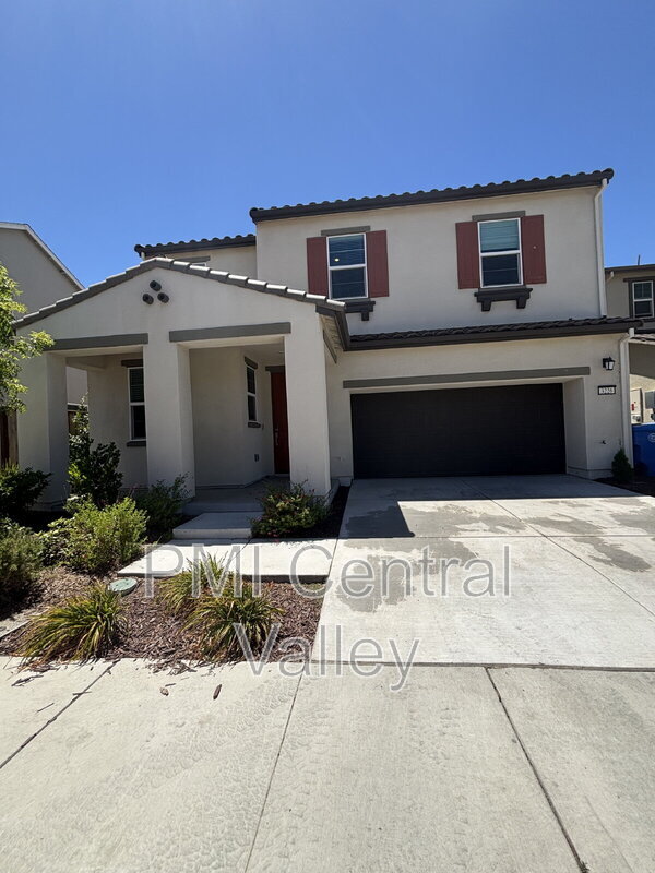 Building Photo - 3226 Tibidabo St
