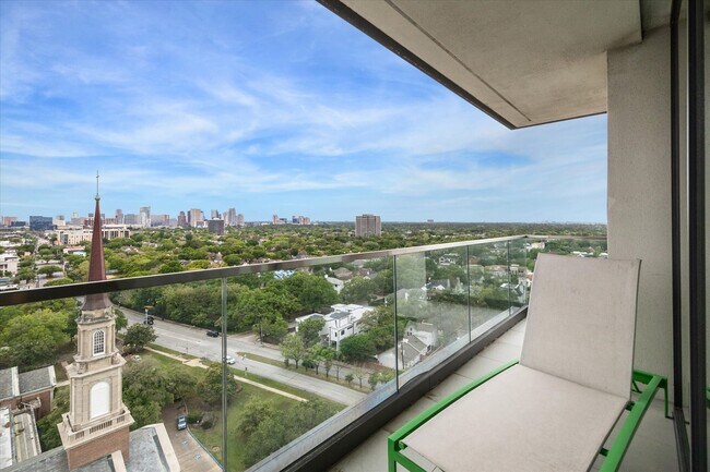 Foto del edificio - 3433 Westheimer Rd