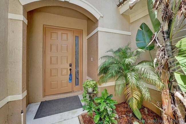 Foto del edificio - 254 River Bluff Ln