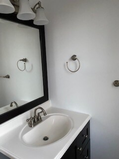 Foto del edificio - 8297 Kenwood Rd