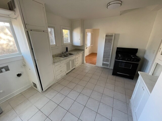 Building Photo - 99 N Craig Ave