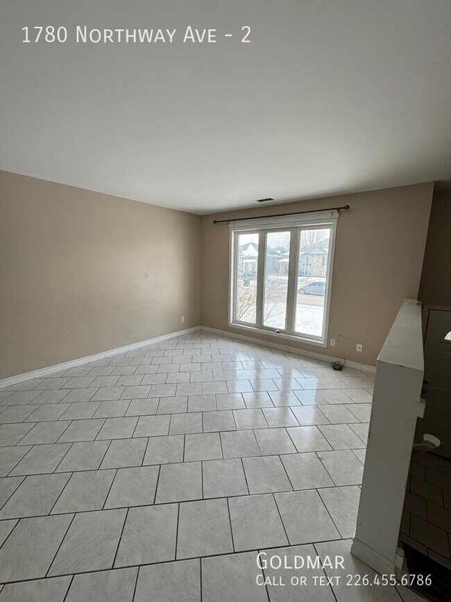 Photo du bâtiment - 2 Bedroom Unit Located Right off of Huron Church!