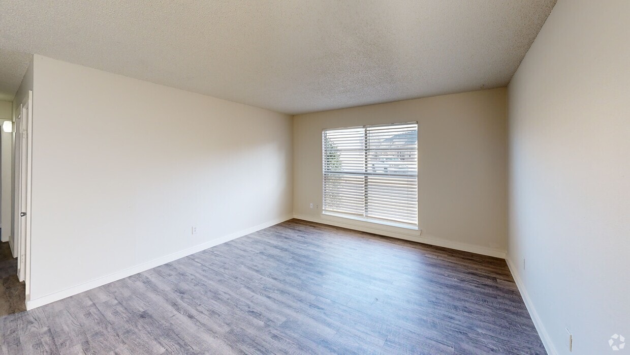 Photo - Leverett Gardens Apartments