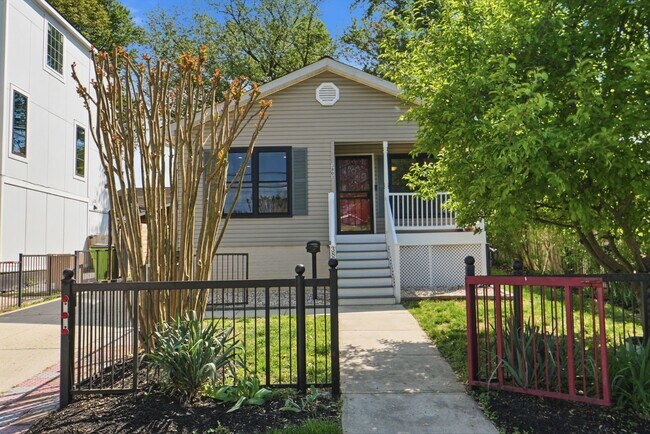 Foto del edificio - 3803 Allison St