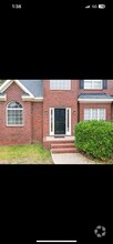 Building Photo - 541 Edgefield Way