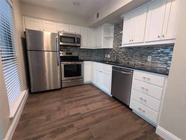 Building Photo - 3113 Sondra Dr