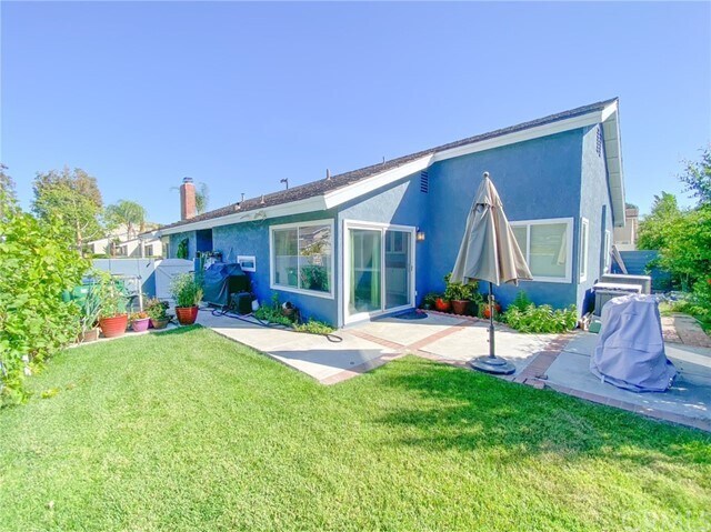 Building Photo - 23 Shearwater