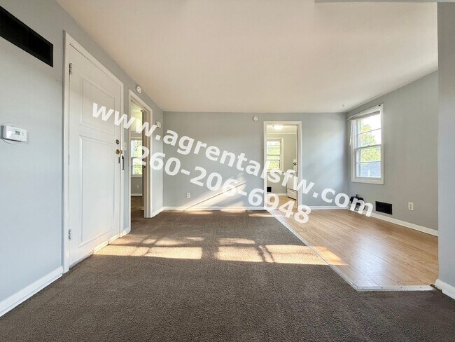 Foto del edificio - 325 Dalgren Ave