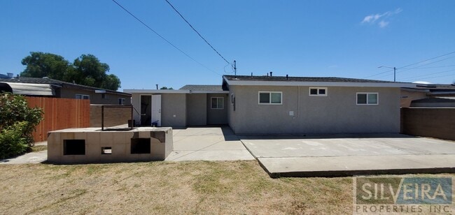 Building Photo - Four bedroom house available!