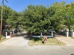 Building Photo - 6327 Jeane St