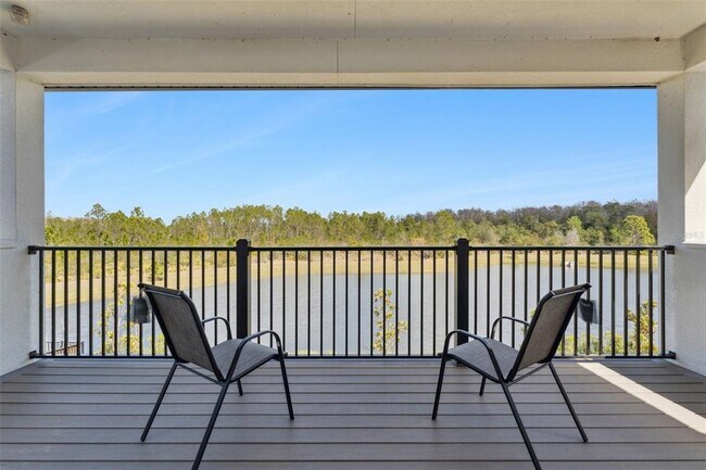 Foto del edificio - 9793 Laurel Berry Dr