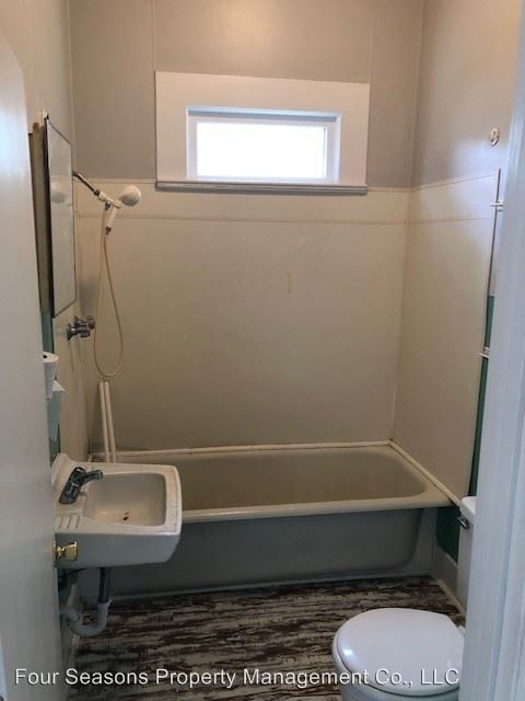 Foto del edificio - 3 br, 1 bath House - 2219 22nd Avenue