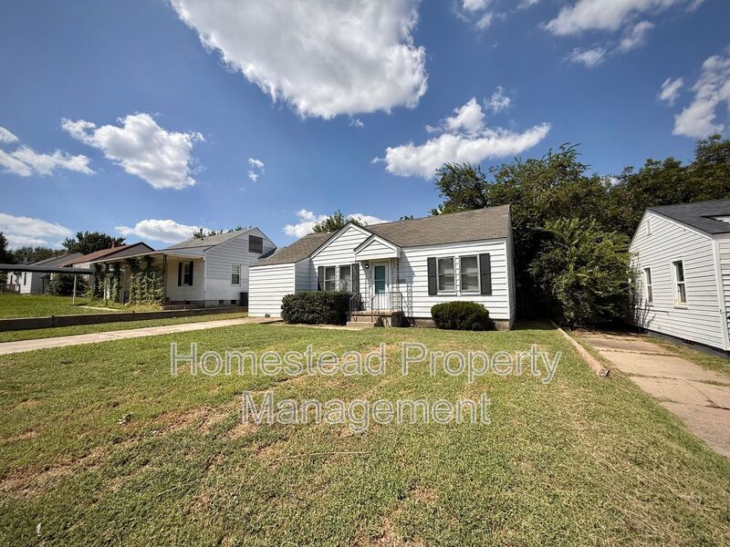 Foto principal - 3513 NW 26th St