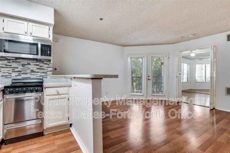 Photo - 2311 Basil Dr