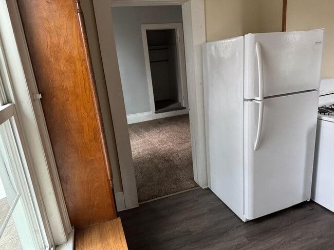 Building Photo - 10 State St